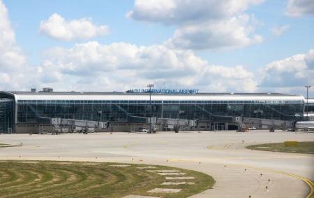 _aeroport_imeni_danila_galitskogo_u_lvovi_gettyimages_2301ccb7c35ad9f7e8648dca374116f3_650x410_16.11.24