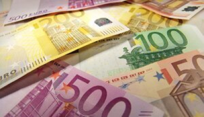 Європарламент схвалив обмеження готівкових платежів сумою 10 тисяч євро