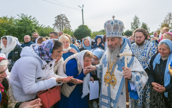 Хто сповідує брехню: фактчек депутатів, які проти заборони УПЦ МП